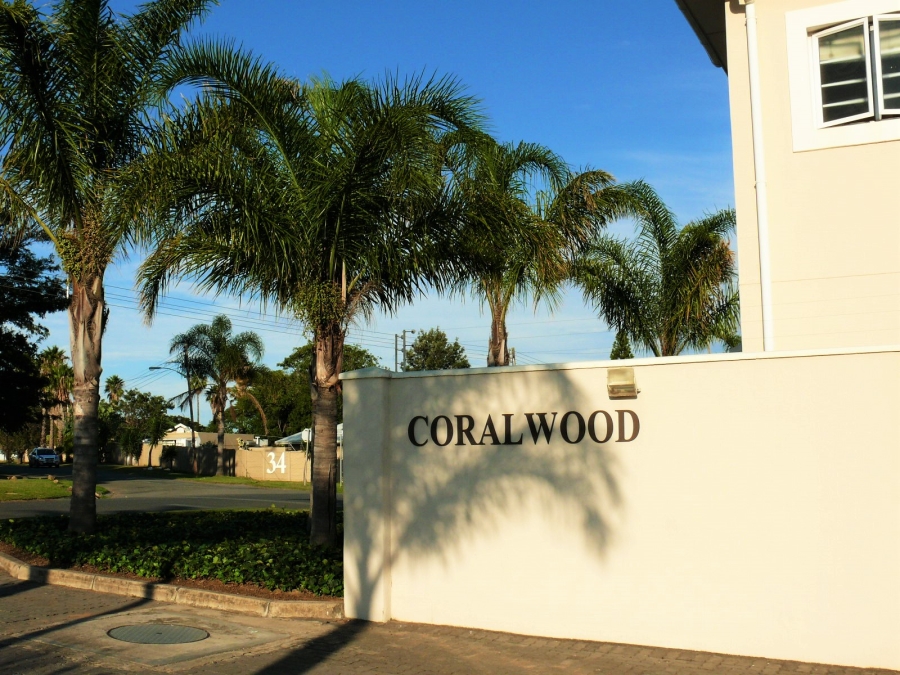 To Let 1 Bedroom Property for Rent in Beacon Bay Eastern Cape
